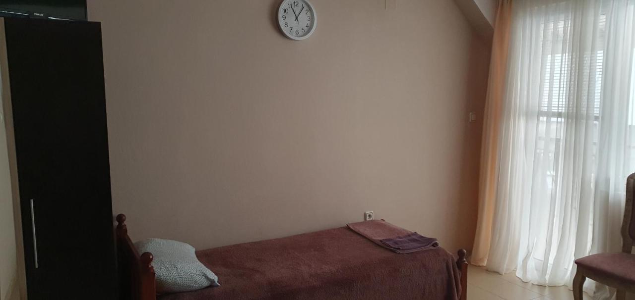 Rooms Lagat 特罗扬 外观 照片