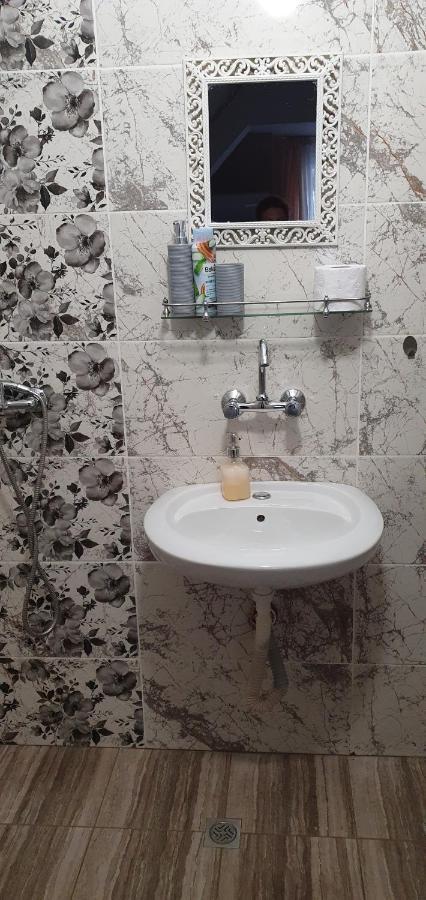 Rooms Lagat 特罗扬 外观 照片